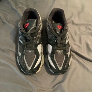 New Balance 9060               Black and Grey